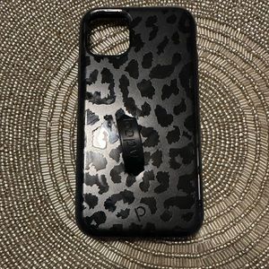 Loopy Midnight Cheetah Print Case For IPhone 11